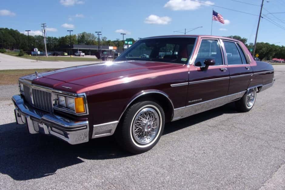 1986 Pontiac Parisienne sold for $7,200