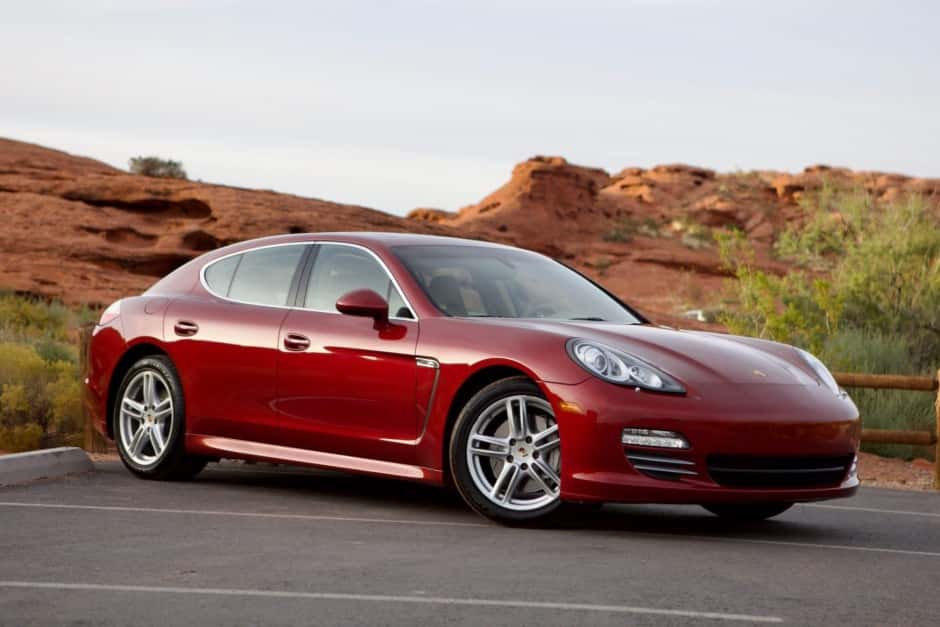 2010 Porsche Panamera sold for $33,000