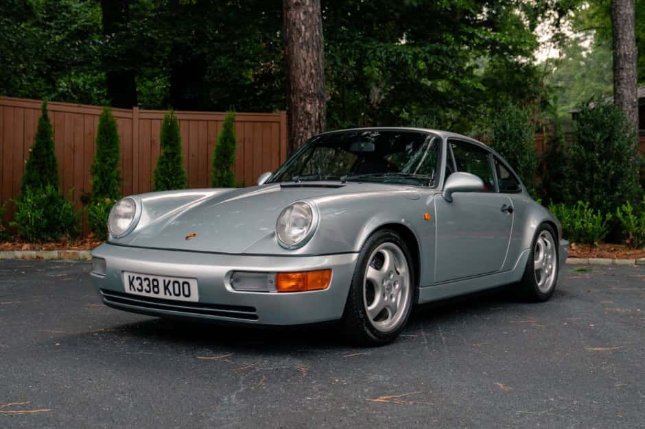 1992 Porsche 964 Carrera RS sold for $202,000
