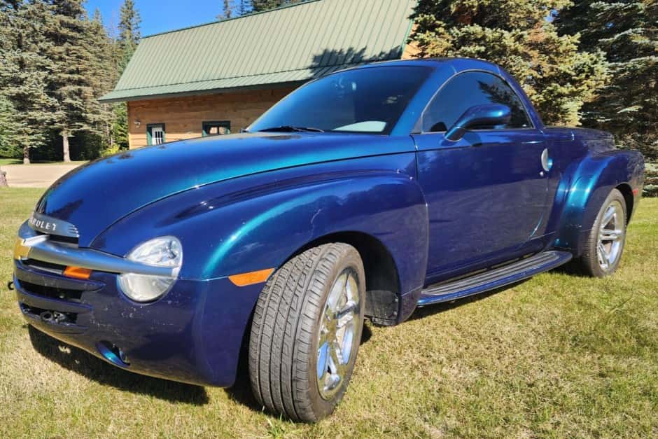 2005 Chevrolet SSR sold for $18,250