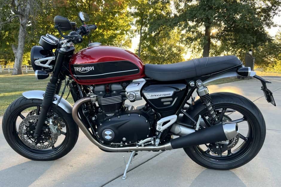 2019 Triumph Speed Twin 900 & 1200 sold for $7,300