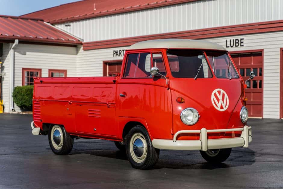 1960 Volkswagen Split-Window Pickup sold for $31,755
