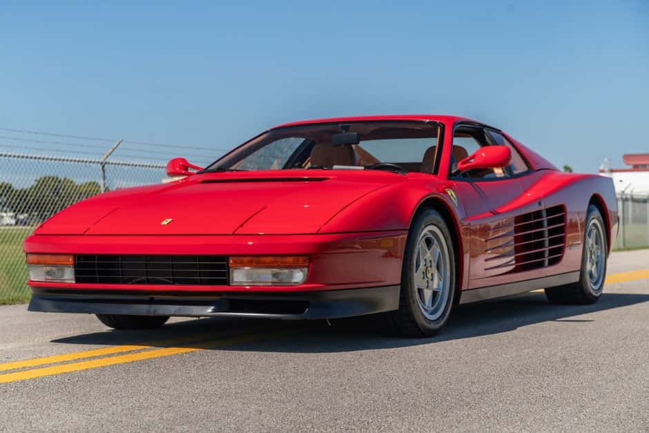 1990 Ferrari Testarossa sold for $147,000