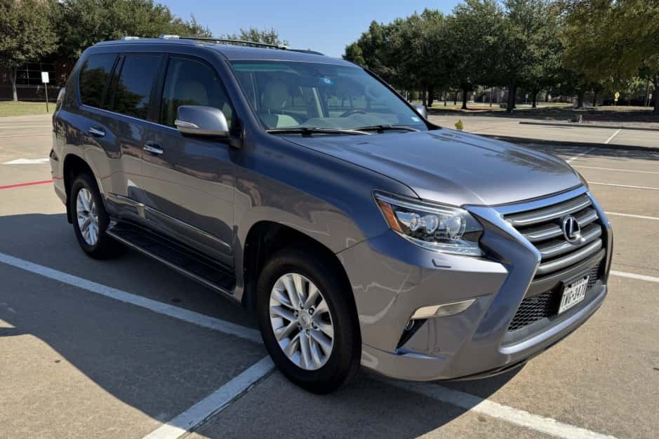 2015 Lexus GX sold for $17,500