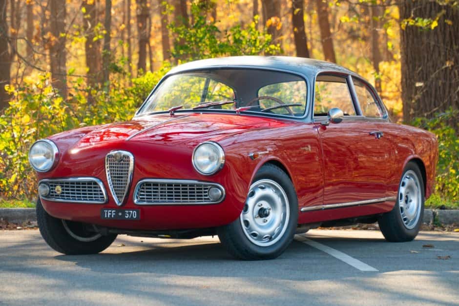 1960 Alfa Romeo 750/101 Series Giulietta & Giulia sold for $77,500