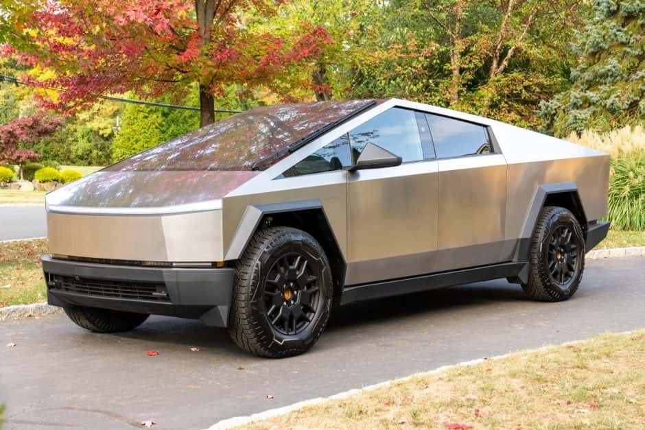 2024 Tesla Cybertruck sold for $99,500