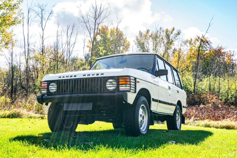1983 Land Rover Range Rover Classic sold for $20,250
