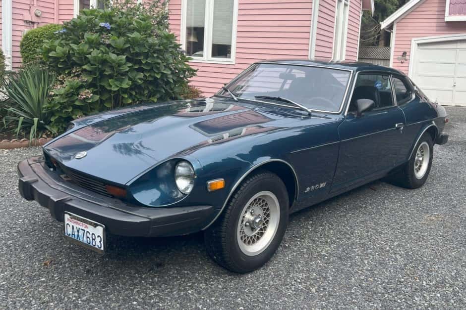 1975 Datsun 280Z sold for $7,500