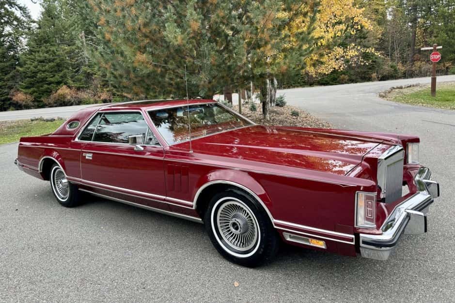 1979 Lincoln Continental Mark V (1977-1979) sold for $36,000