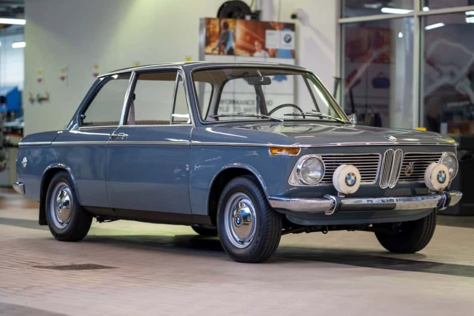 1966 BMW 1600 & 1602 sold for $40,250