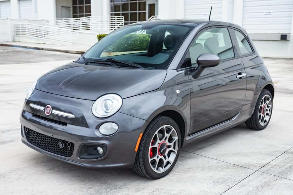 2015 Fiat 500 (2012-2019) sold for $7,500