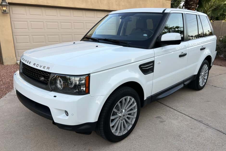 2011 Land Rover Range Rover Sport L320 sold for $25,250