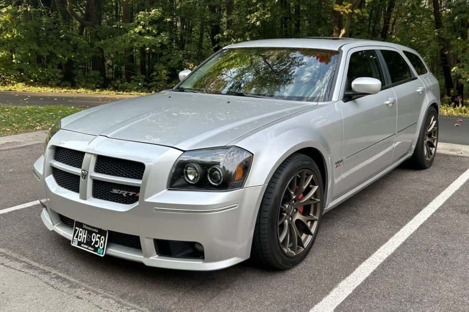 2006 Dodge Magnum sold for $17,000