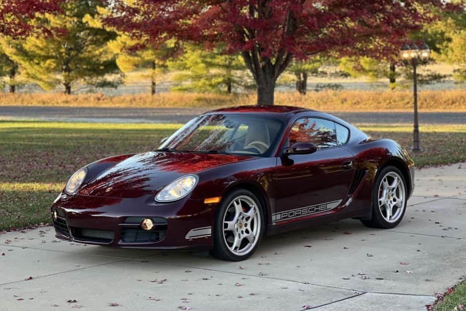 2006 Porsche 987 Cayman sold for $23,000