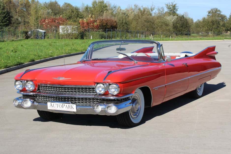 1959 Cadillac Series 62 sold for $43,001