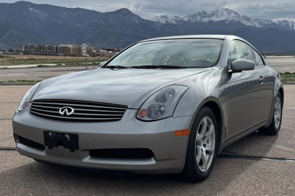 2004 Infiniti G35 & G37 sold for $11,750