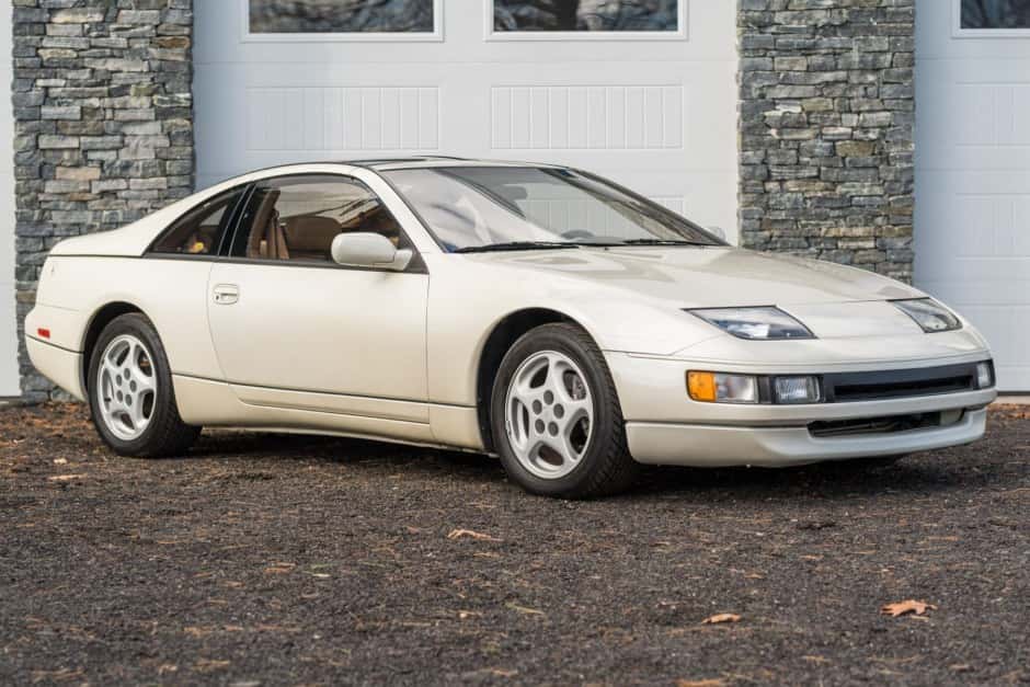 1990 Nissan Z32 300ZX sold for $10,000