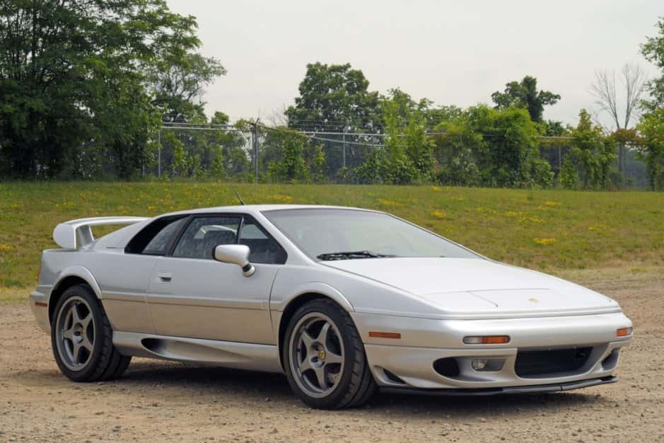 2000 Lotus Esprit sold for $86,000