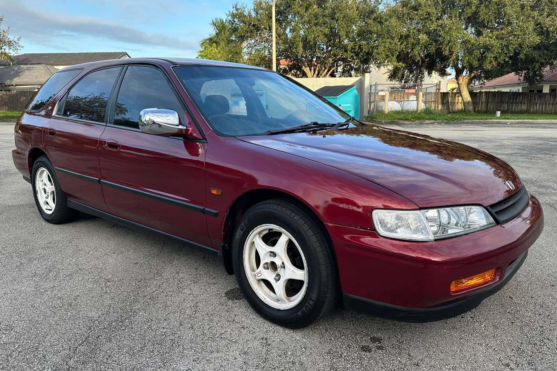 1995 Honda Accord sold for $3,666