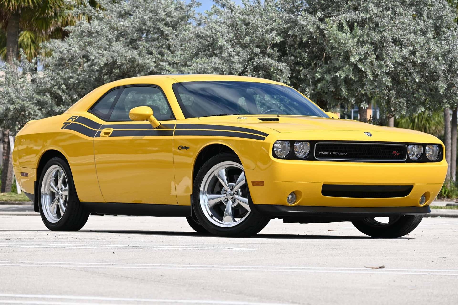 2010 Dodge Challenger sold for $13,100