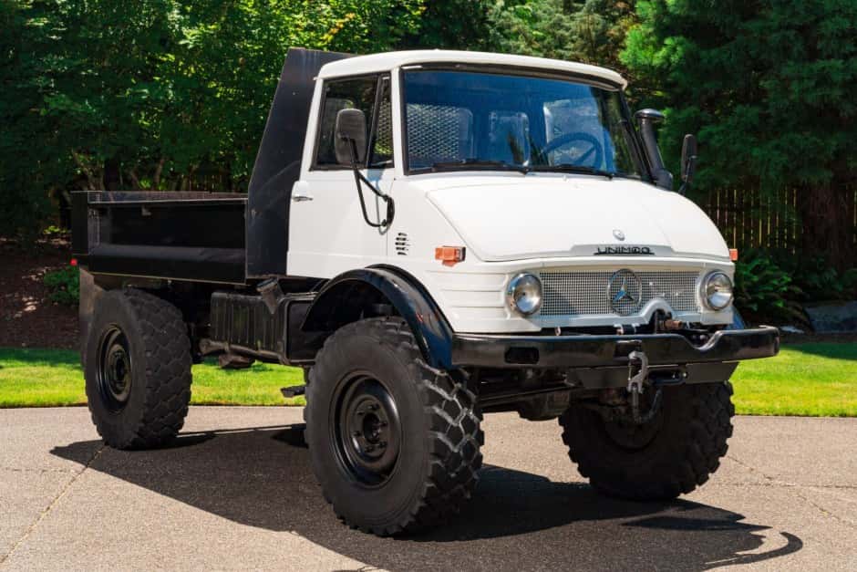 1985 Mercedes-Benz Unimog sold for $30,000