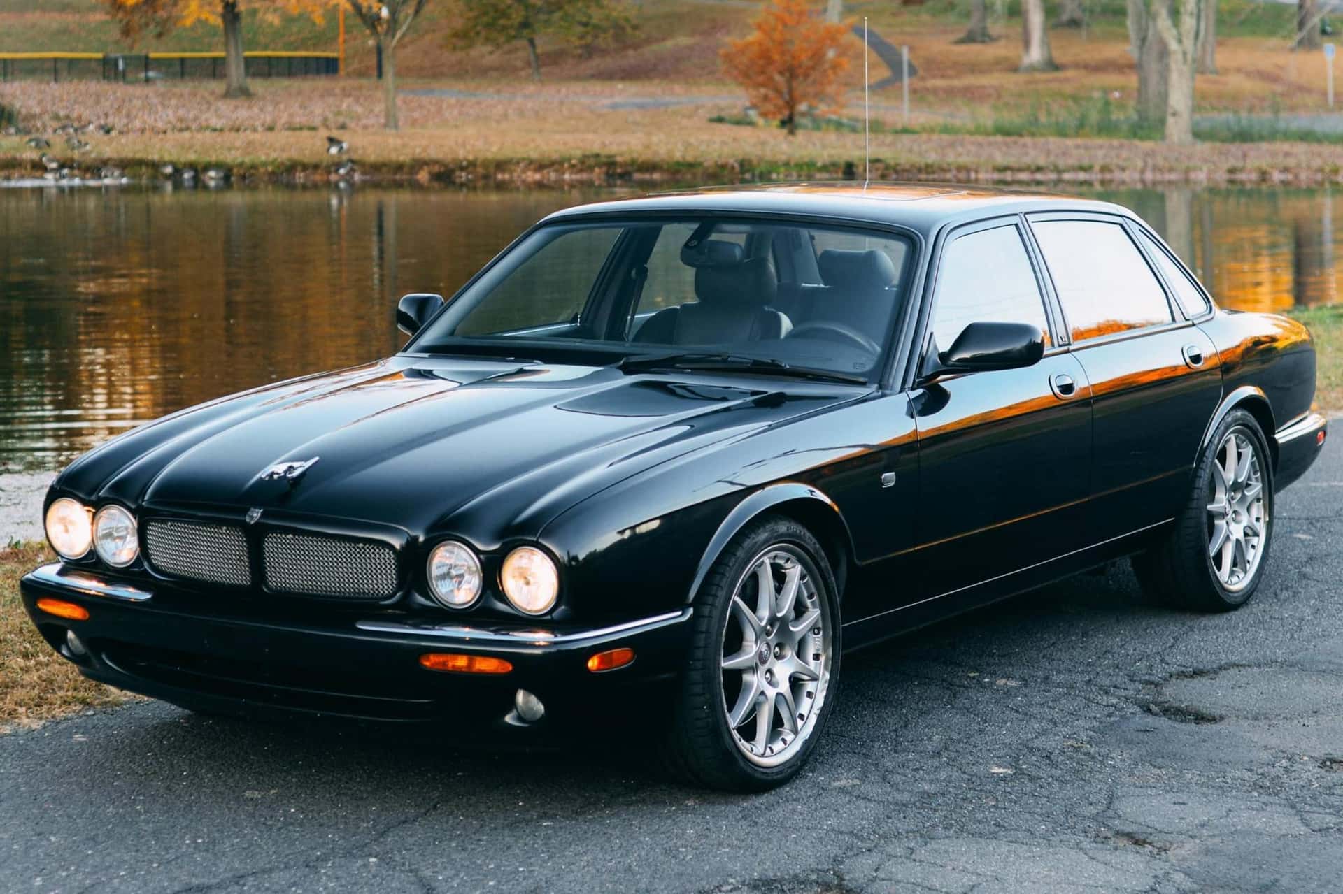 2002 Jaguar XJR sold for $10,000