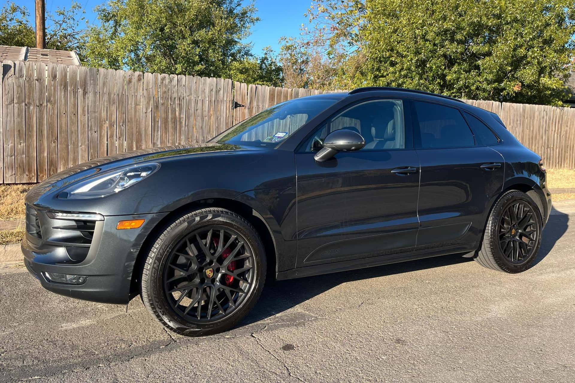 2017 Porsche Macan sold for $25,500