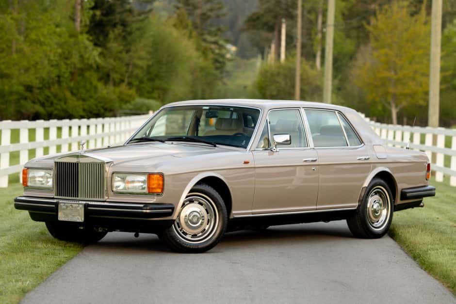 1984 Rolls-Royce SZ Silver Spirit & Silver Spur sold for $0