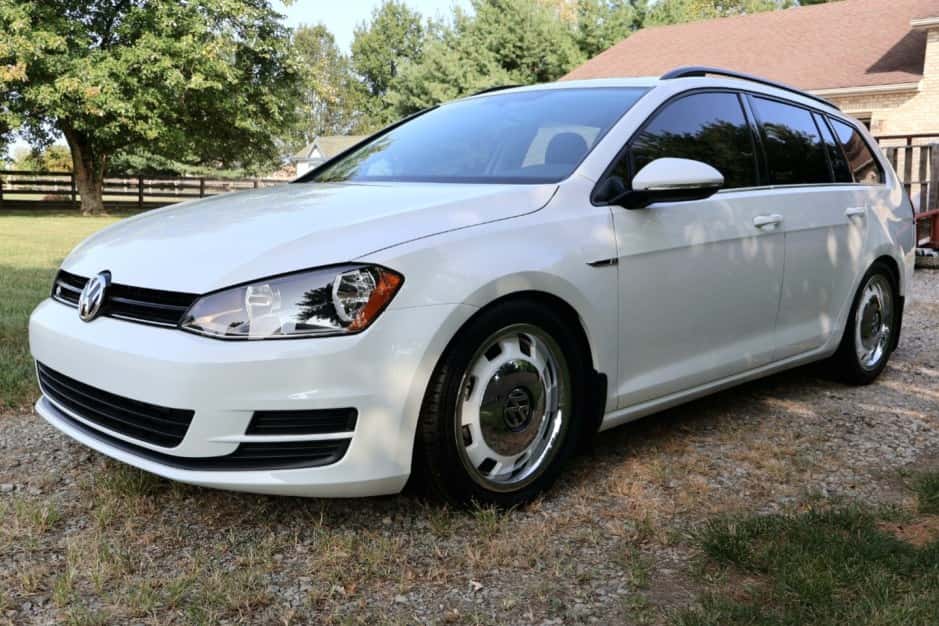 2015 Volkswagen Golf & Rabbit sold for $21,500