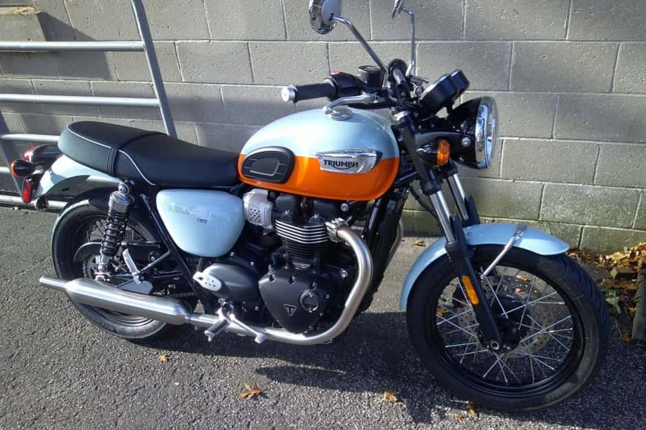 2023 Triumph New Bonneville (2000+) sold for $7,600