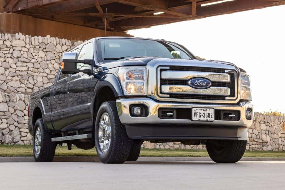 2016 Ford Super Duty 2011-2016 sold for $32,000