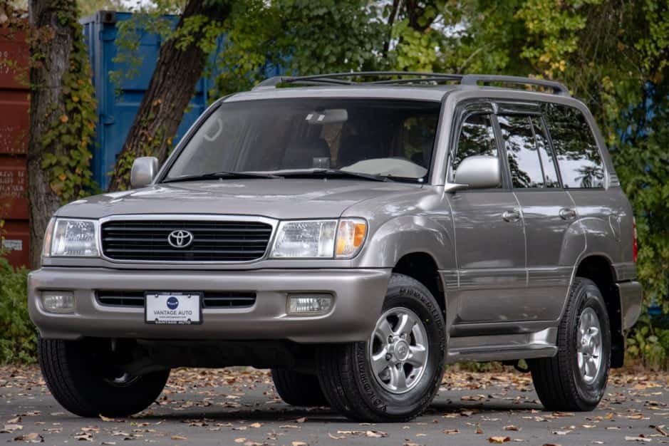 2002 Toyota Land Cruiser 100-Series sold for $33,750