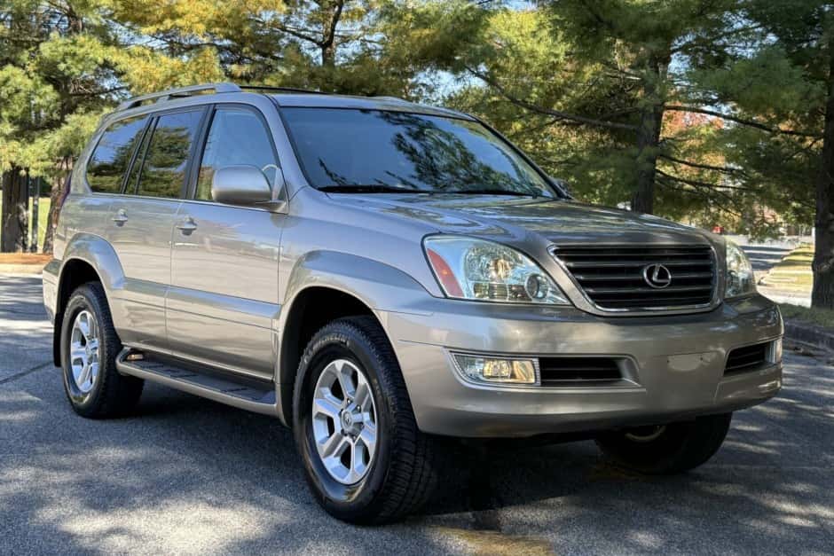 2004 Lexus GX sold for $8,100