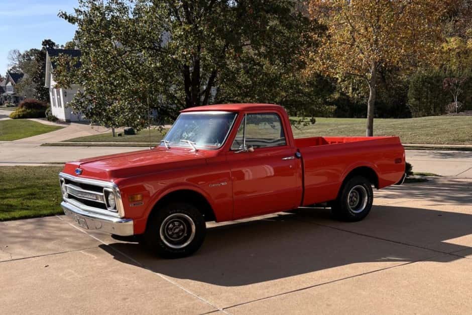 1969 Chevrolet C/K (1967-1972) sold for $22,000