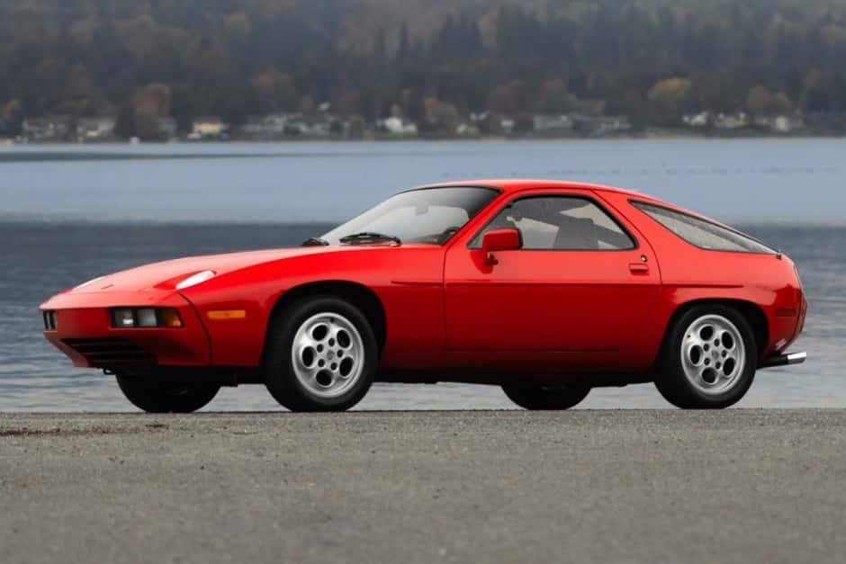 1980 Porsche 928 sold for $16,027