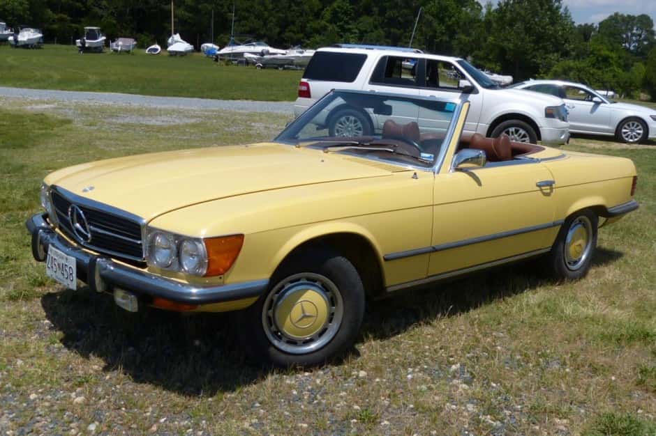 1973 Mercedes-Benz R107 SL sold for $9,000