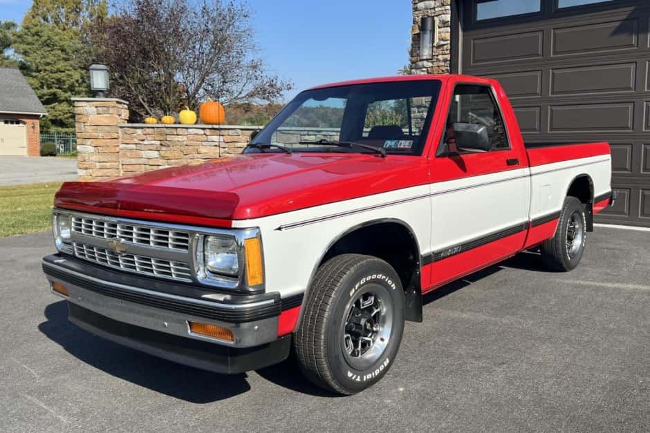 1992 Chevrolet S-10 (1982-1993) sold for $10,000