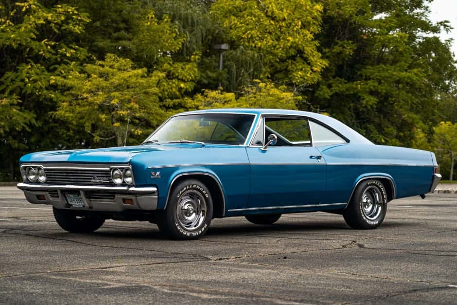 1966 Chevrolet Impala sold for $27,250
