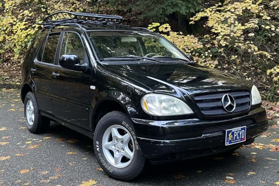2000 Mercedes-Benz M-Class & GLE-Class sold for $7,325