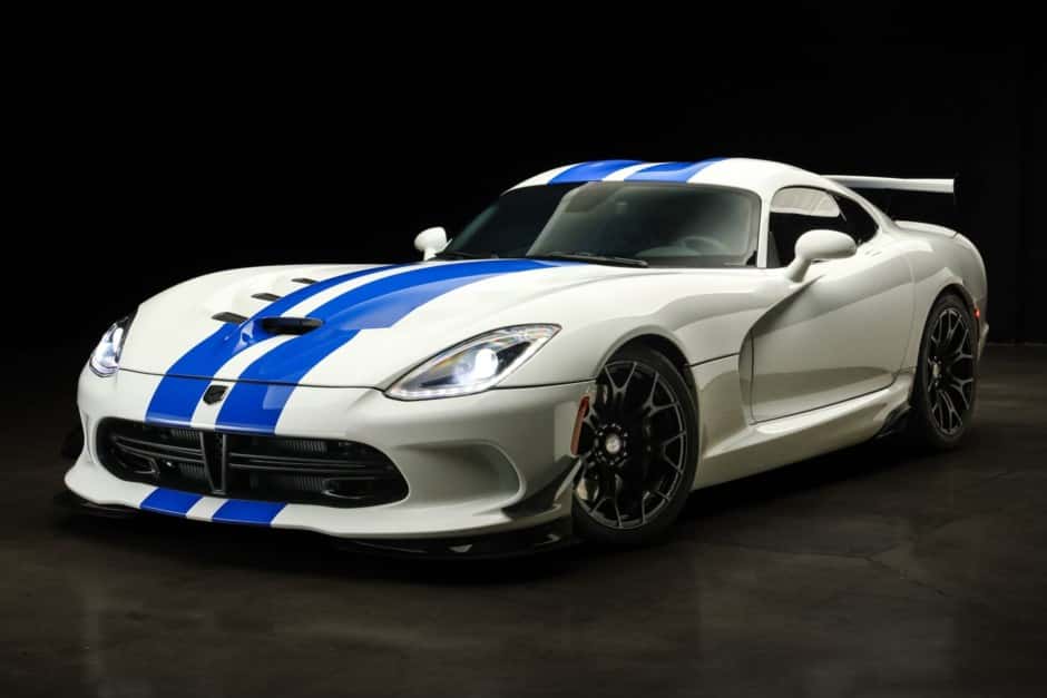 2015 Dodge Viper (2013-2017) sold for $200,000