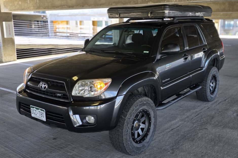 2009 Toyota 4Runner (N210) sold for $10,100