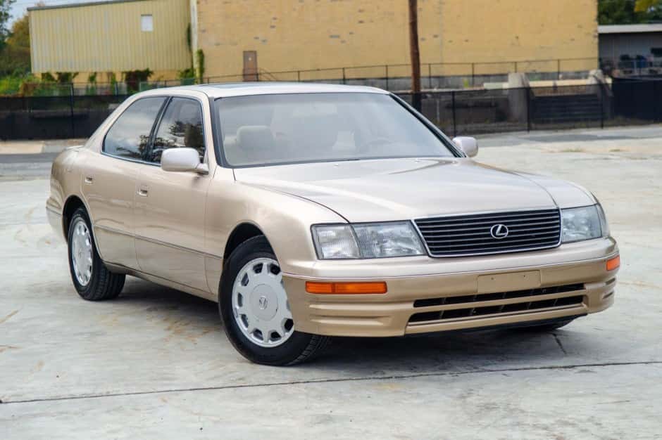 1996 Lexus LS Sedan sold for $9,300
