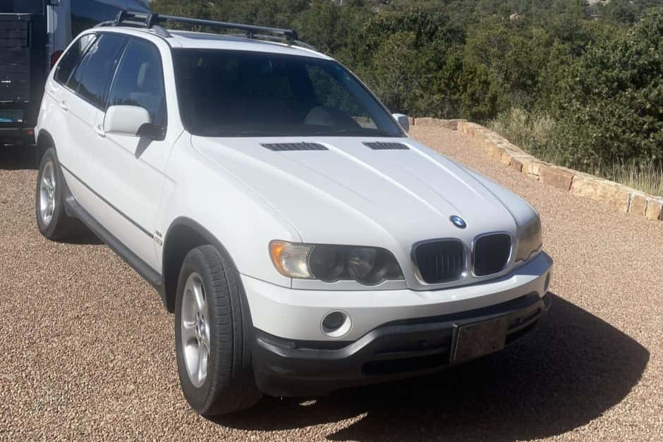 2001 BMW X5 sold for $7,750