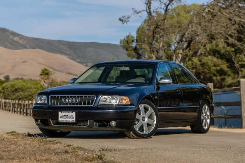 2002 Audi S8 sold for $10,500