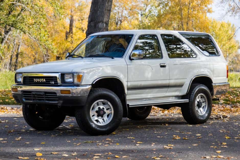 1991 Toyota 4Runner (N120) sold for $12,750