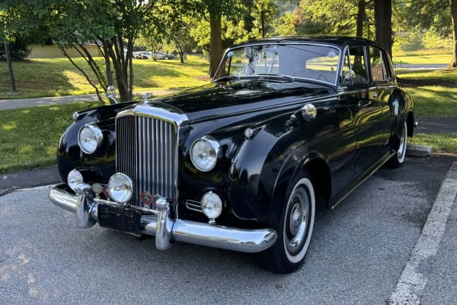 1959 Bentley S-Type sold for $26,000