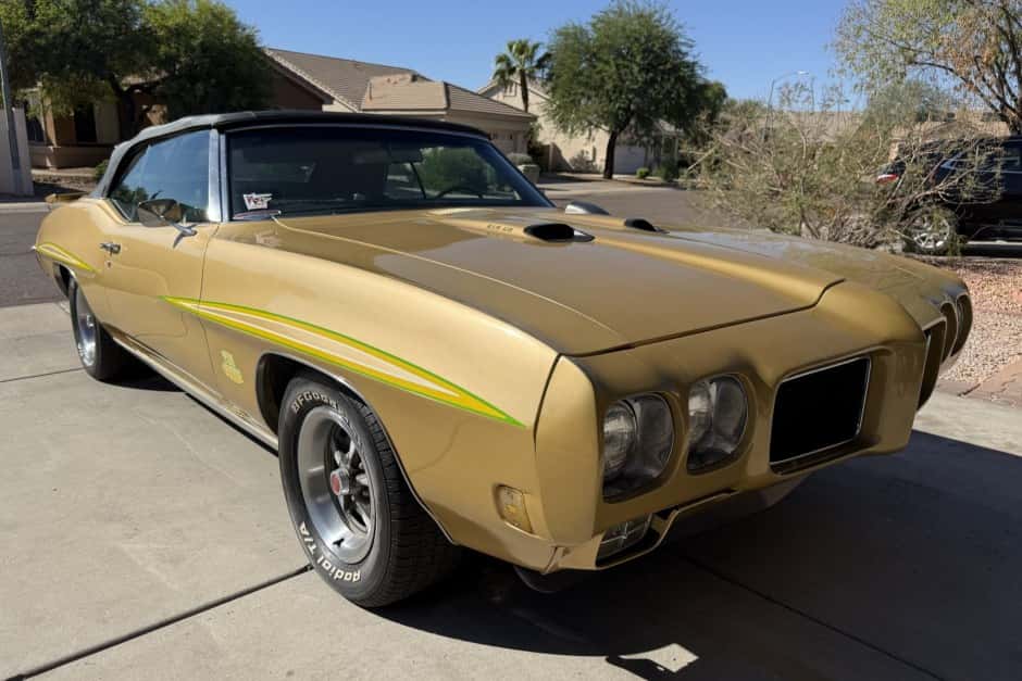 1970 Pontiac GTO sold for $34,500