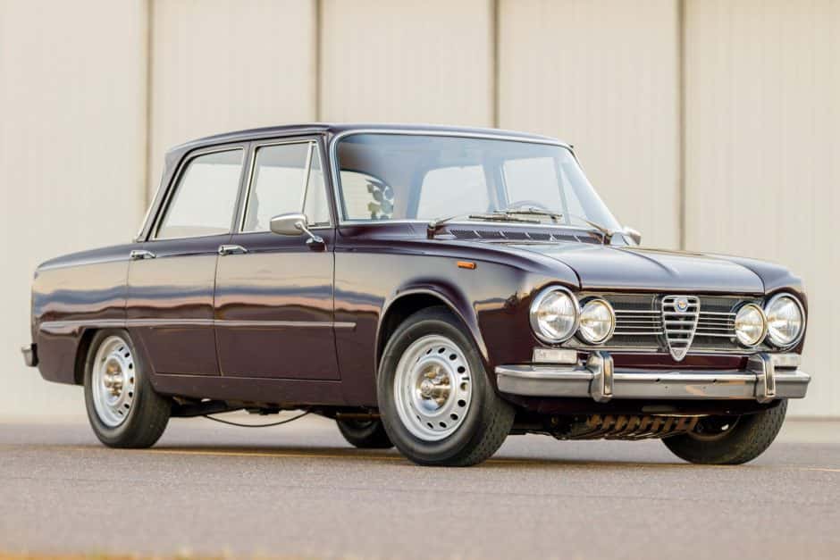 1973 Alfa Romeo 105 Series Sedan sold for $25,750