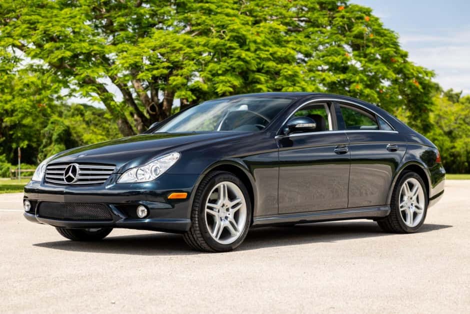 2006 Mercedes-Benz CLS-Class sold for $30,000