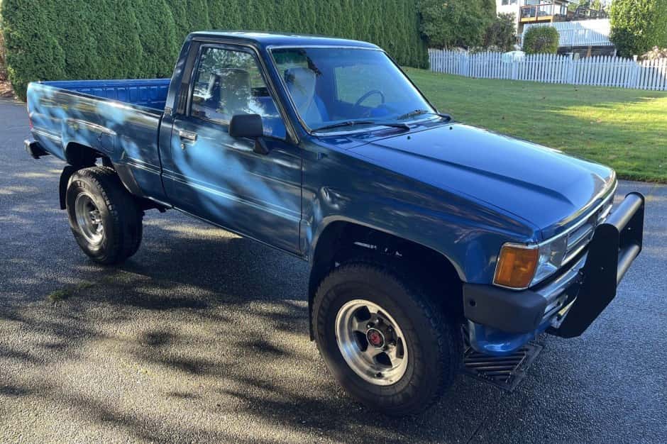 1988 Toyota Pickup (N50/N60/N70 1984-1988) sold for $5,200